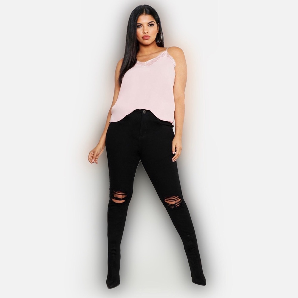 **SOLD** Boohoo Lace Detail Woven Cami NWT
